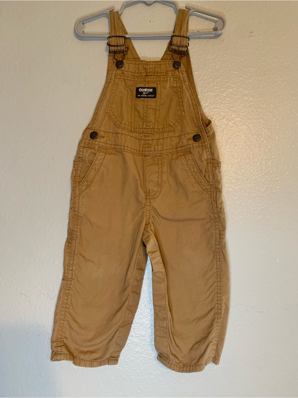 Oshkosh B’gosh Baby Tan Classic Cargo Overalls. Size 18M